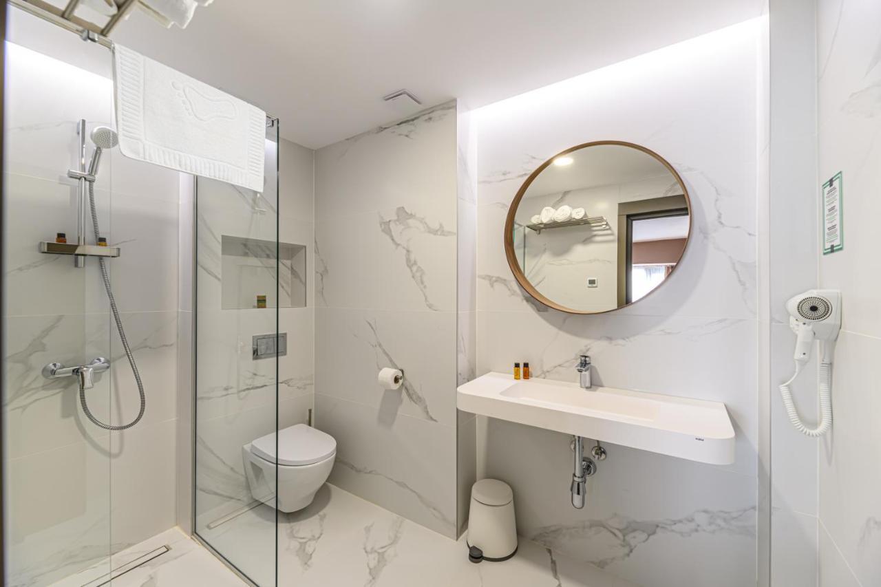 Hotel Central Pascani Dış mekan fotoğraf