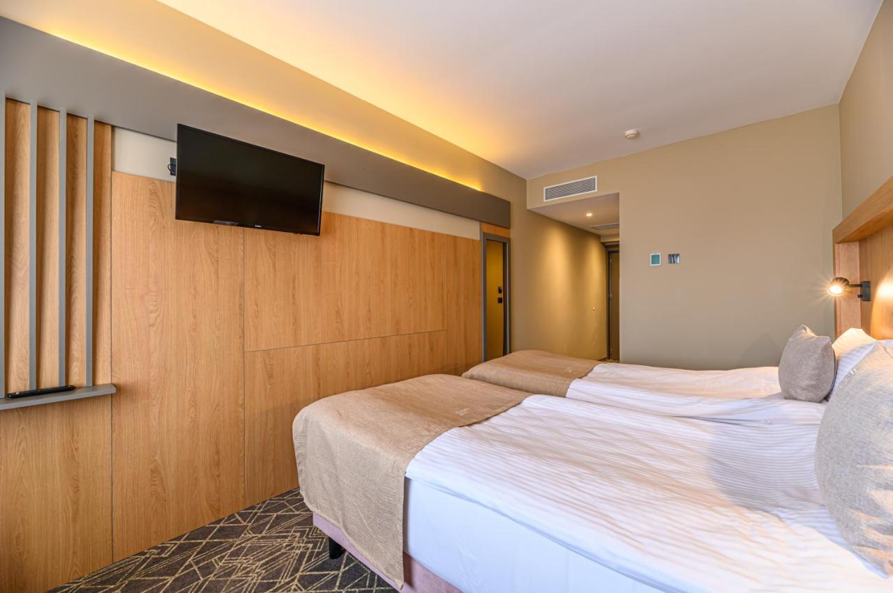 Hotel Central Pascani Dış mekan fotoğraf