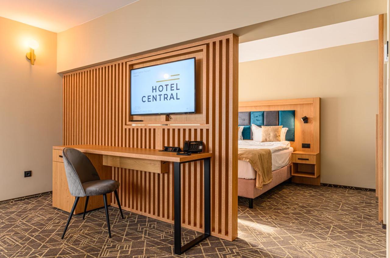Hotel Central Pascani Dış mekan fotoğraf