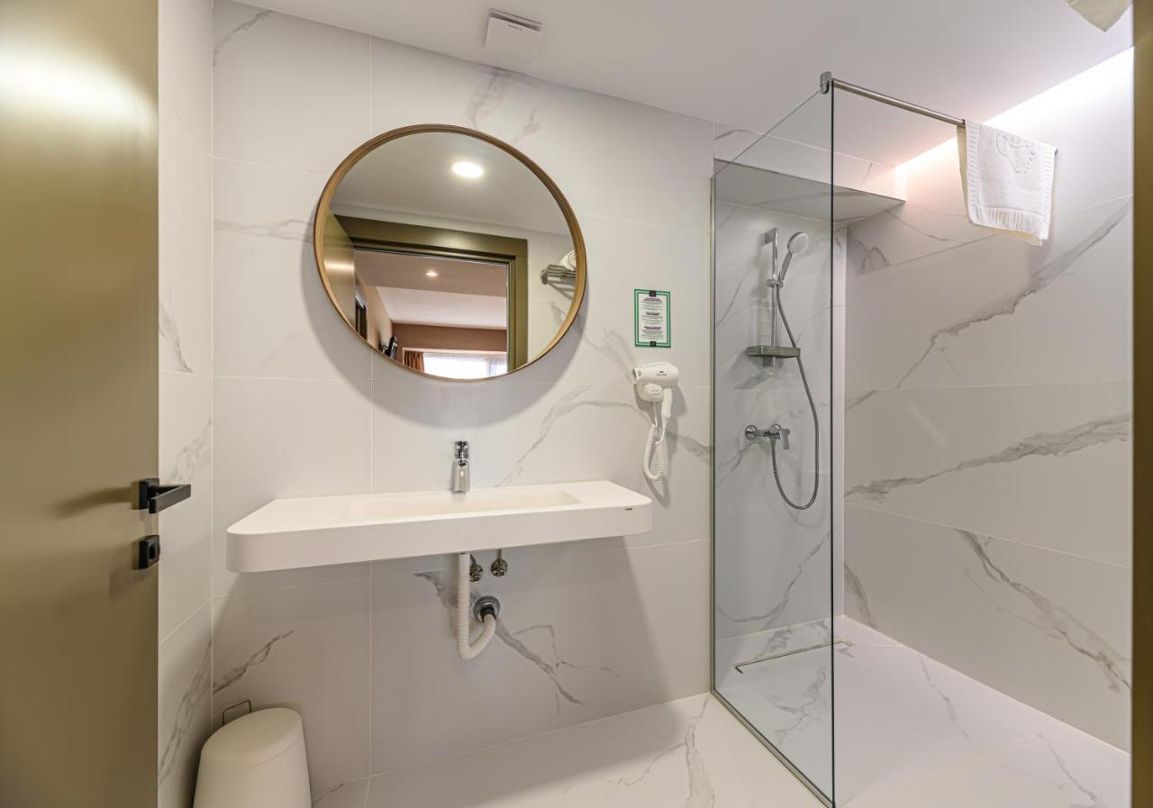 Hotel Central Pascani Dış mekan fotoğraf