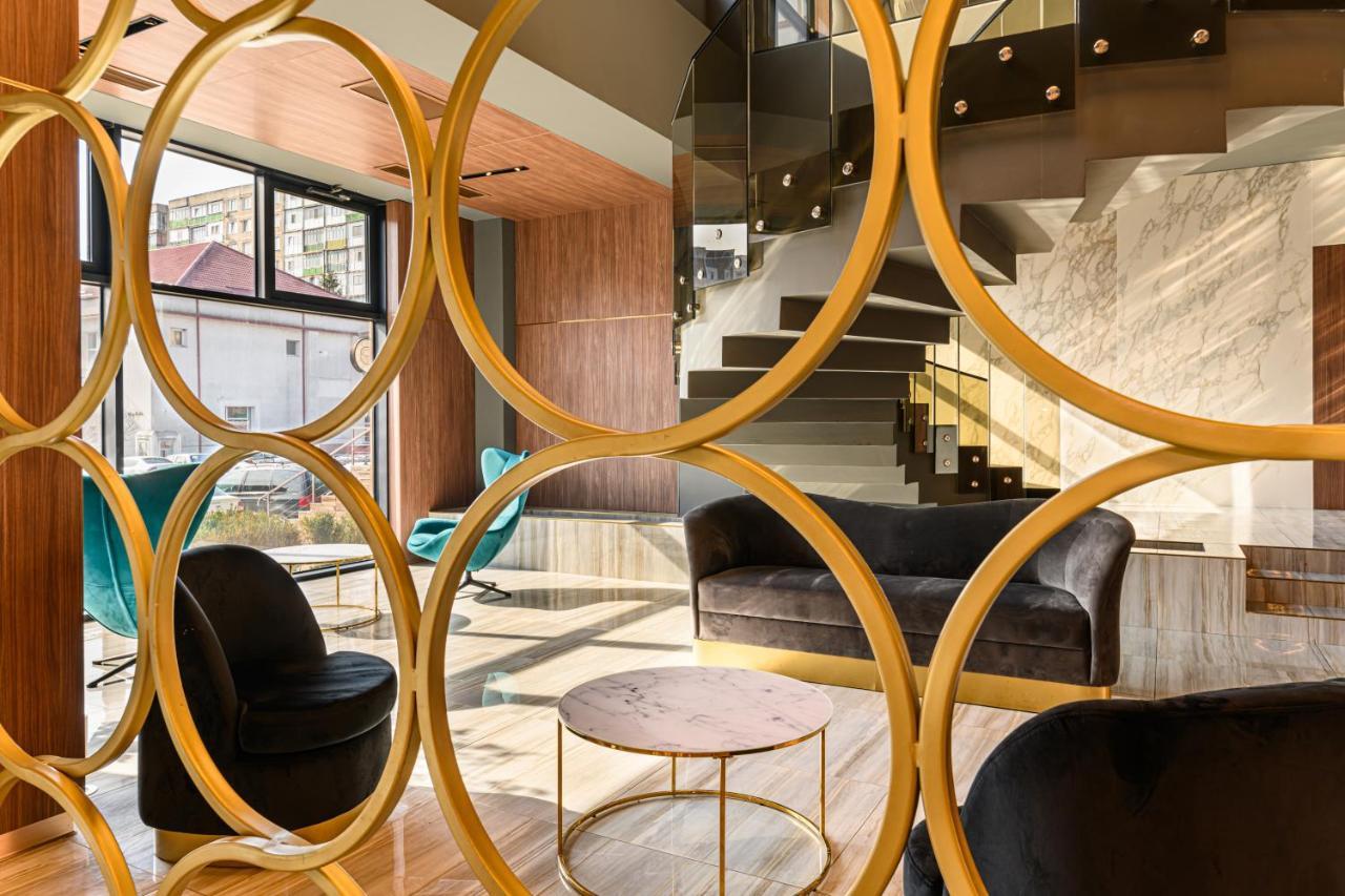 Hotel Central Pascani Dış mekan fotoğraf