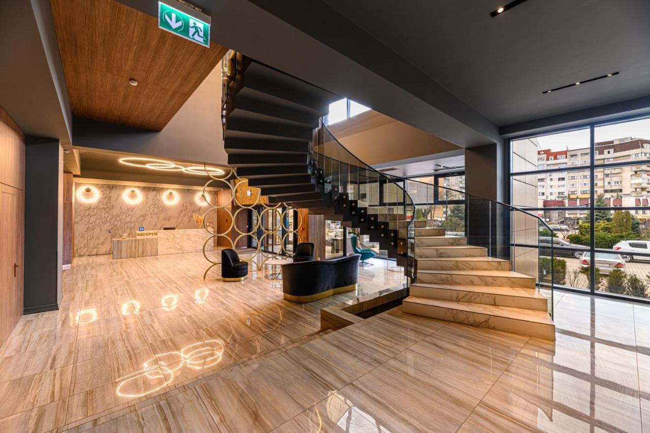 Hotel Central Pascani Dış mekan fotoğraf
